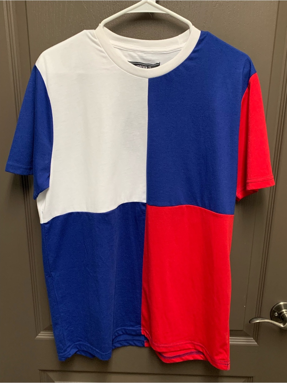 Forever 21 Men's T-Shirt - Blue/Red, Large